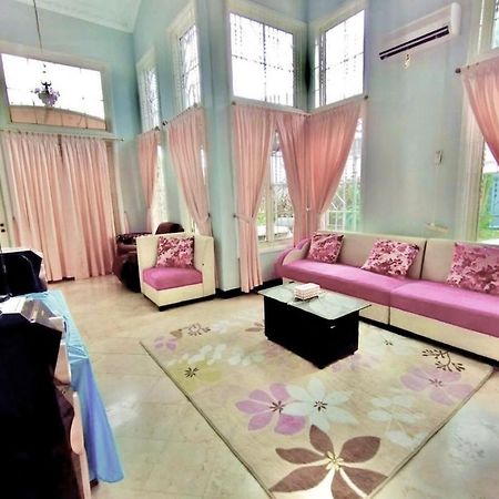 Vila Princess,Sentul 4Bedroom Dan Tenda Camping,Private Pool, Tenis Meja, Mini Billiard, Karaoke, Ayunan,Bbq, 08Satu3 80Satu6 4Satu5Satu Bogor Luaran gambar