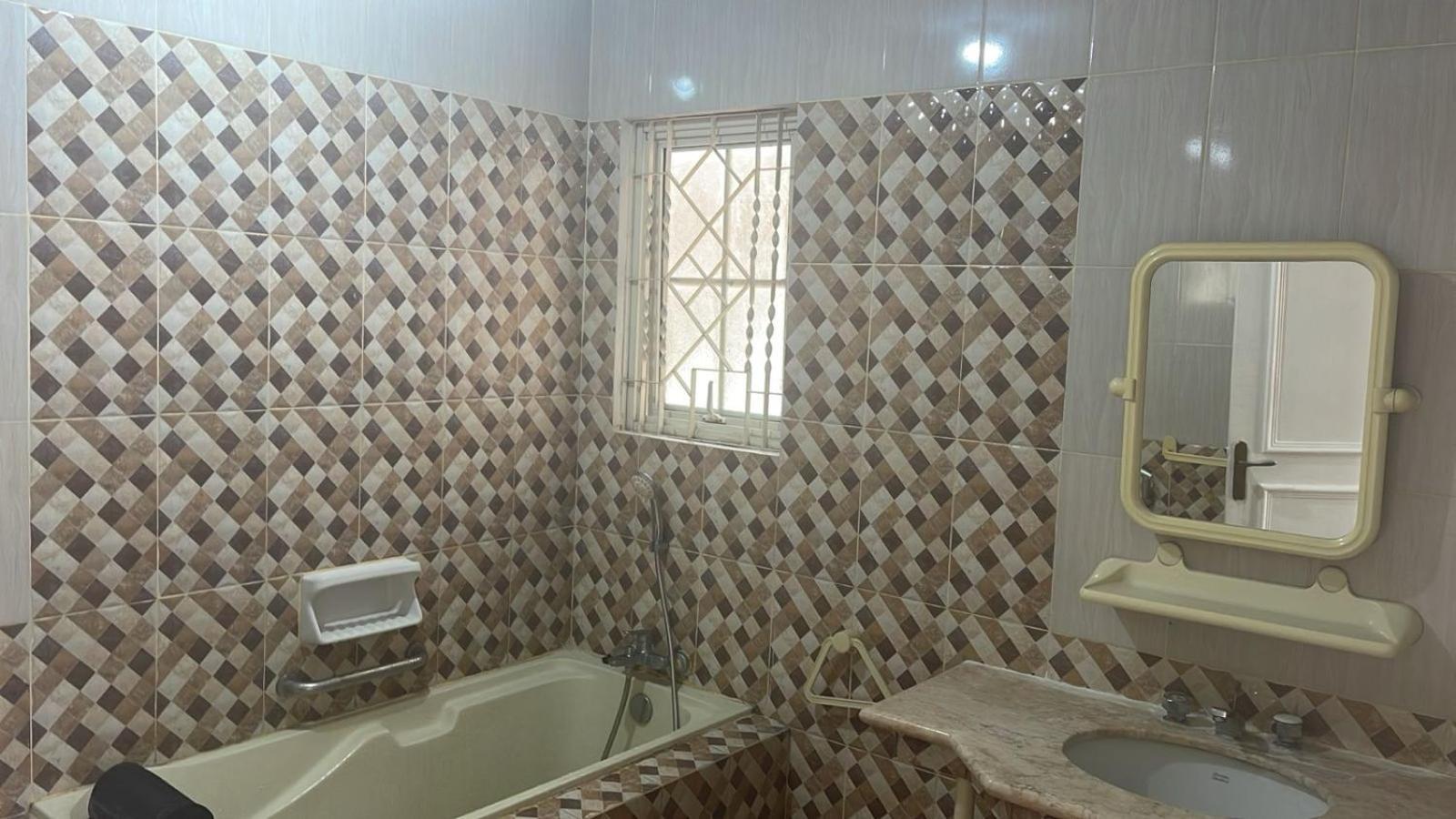 Vila Princess,Sentul 4Bedroom Dan Tenda Camping,Private Pool, Tenis Meja, Mini Billiard, Karaoke, Ayunan,Bbq, 08Satu3 80Satu6 4Satu5Satu Bogor Luaran gambar